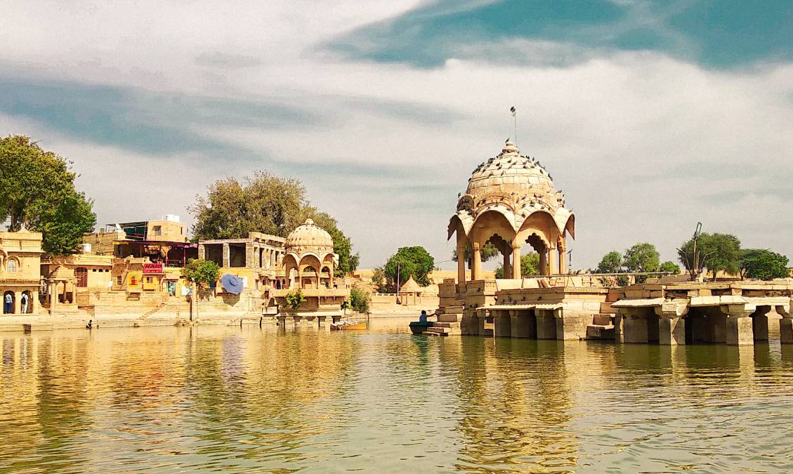 Gadsisar Sagar Lake